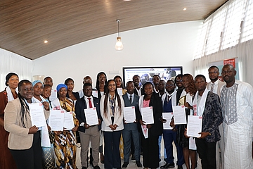 Participants au programme de formation politique des jeunes au leadership